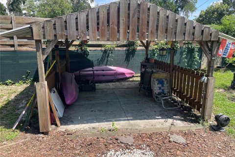 House in Gainesville, Florida 3 bedrooms, 118.45 sq.m. № 2236209 - photo 21