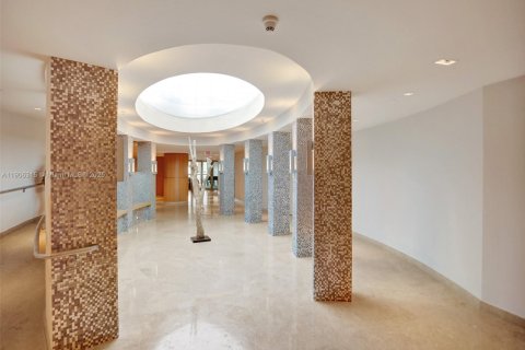 Copropriété à louer à Miami, Floride: 3 chambres, 171.4 m2 № 1956910 - photo 15