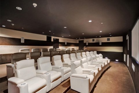 Copropriété à louer à Miami, Floride: 3 chambres, 171.4 m2 № 1956910 - photo 27