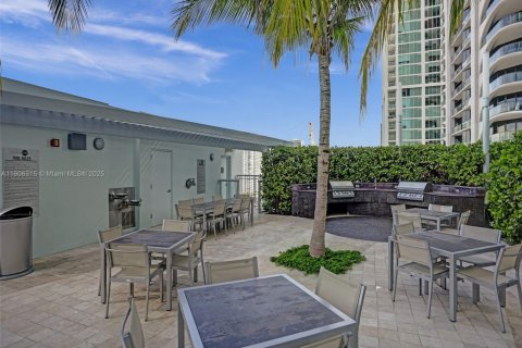Copropriété à louer à Miami, Floride: 3 chambres, 171.4 m2 № 1956910 - photo 30