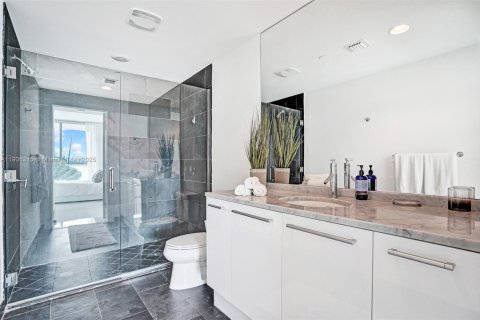 Copropriété à louer à Miami, Floride: 3 chambres, 171.4 m2 № 1956910 - photo 11