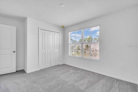 Villa ou maison à louer à Bradenton, Floride: 5 chambres, 205.87 m2 № 2399338 - photo 13