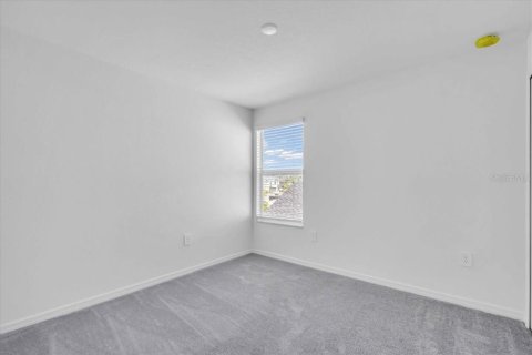 Villa ou maison à louer à Bradenton, Floride: 5 chambres, 205.87 m2 № 2399338 - photo 11
