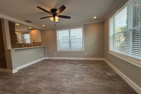 Appartement à louer à Tampa, Floride: 2 chambres, 55.74 m2 № 1591493 - photo 16