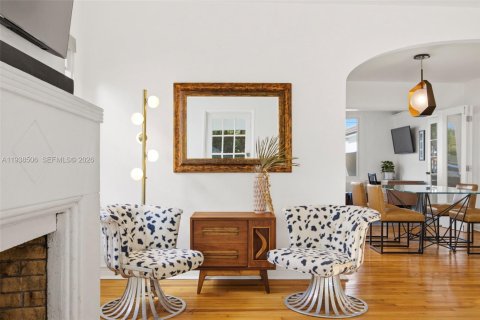 Villa ou maison à vendre à Miami, Floride: 3 chambres, 149.29 m2 № 1998779 - photo 5