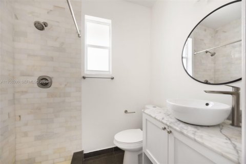 Villa ou maison à vendre à Miami, Floride: 3 chambres, 149.29 m2 № 1998779 - photo 20