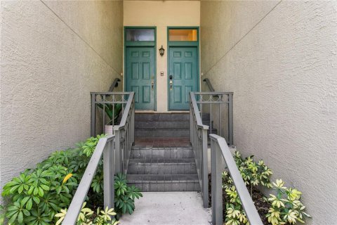Condo in Tampa, Florida, 1 bedroom  № 1718991 - photo 4
