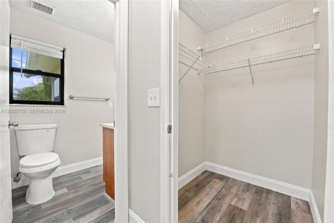 Casa en venta en Port St. Lucie, Florida, 3 dormitorios, 127.28 m2 № 2382810 - foto 21