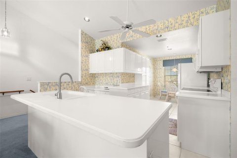 Copropriété à vendre à Bradenton, Floride: 2 chambres, 125.05 m2 № 1913492 - photo 12