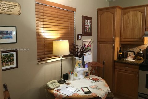 Copropriété à louer à North Lauderdale, Floride: 2 chambres, 92.9 m2 № 2025755 - photo 5