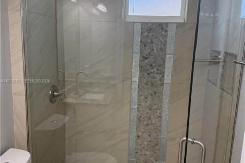 Casa en venta en Lehigh Acres, Florida, 4 dormitorios, 217.67 m2 № 2008045 - foto 9