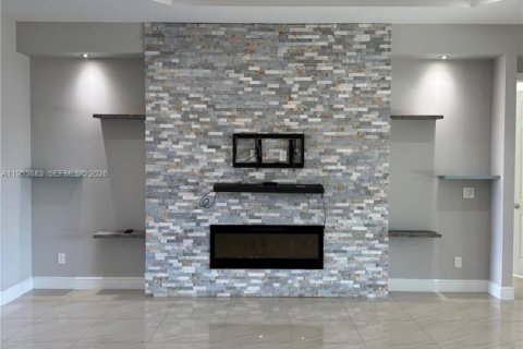 Casa en venta en Lehigh Acres, Florida, 4 dormitorios, 217.67 m2 № 2008045 - foto 24