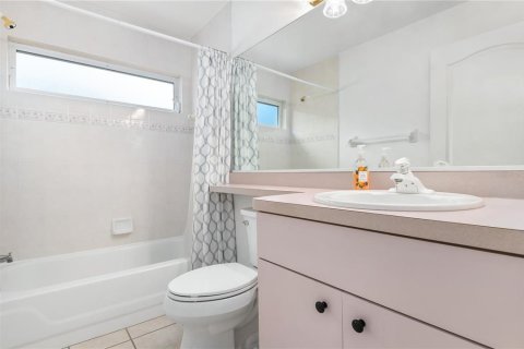 Casa en alquiler en Parrish, Florida, 3 dormitorios, 204.2 m2 № 1886046 - foto 25