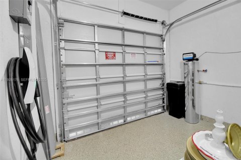 Townhouse in Homestead, Florida 3 bedrooms, 133.97 sq.m. № 1989872 - photo 20