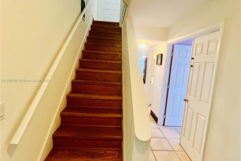 Casa en alquiler en Key Largo, Florida, 3 dormitorios, 145.67 m2 № 1939182 - foto 21