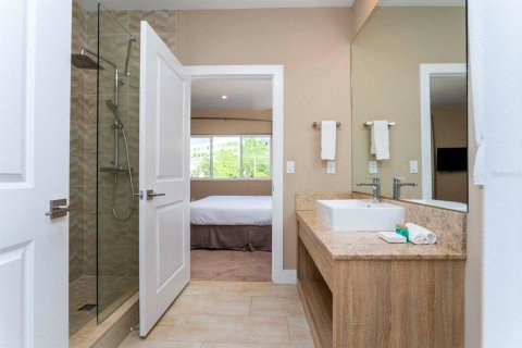 Adosado en venta en Kissimmee, Florida, 4 dormitorios, 218.88 m2 № 2372910 - foto 28