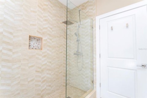 Adosado en venta en Kissimmee, Florida, 4 dormitorios, 218.88 m2 № 2372910 - foto 27