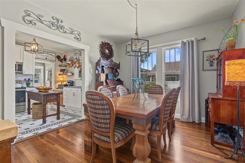 Casa en venta en Tampa, Florida, 2 dormitorios, 104.79 m2 № 2410351 - foto 8