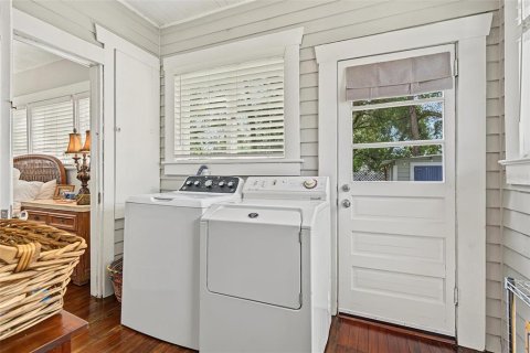 Casa en venta en Tampa, Florida, 2 dormitorios, 104.79 m2 № 2410351 - foto 18