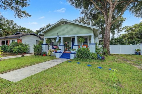 Casa en venta en Tampa, Florida, 2 dormitorios, 104.79 m2 № 2410351 - foto 24