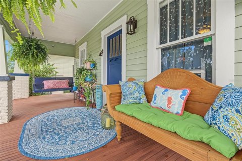 Casa en venta en Tampa, Florida, 2 dormitorios, 104.79 m2 № 2410351 - foto 4