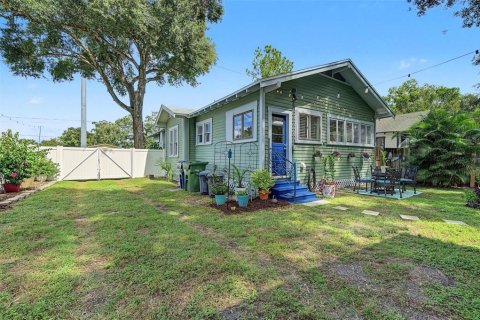 Casa en venta en Tampa, Florida, 2 dormitorios, 104.79 m2 № 2410351 - foto 23