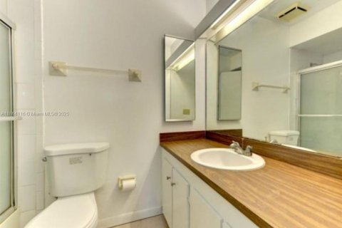 Купить виллу или дом в Порт-Шарлотт, Флорида 3 спальни, 108.32м2, № 1893086 - фото 18