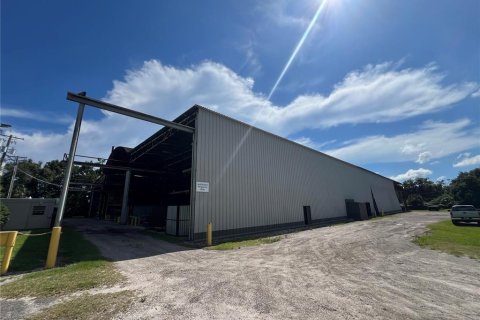 Propiedad comercial en venta en Tampa, Florida, 3957.08 m2 № 1913077 - foto 4