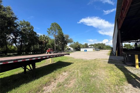 Propiedad comercial en venta en Tampa, Florida, 3957.08 m2 № 1913077 - foto 30