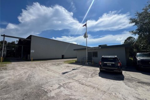 Propiedad comercial en venta en Tampa, Florida, 3957.08 m2 № 1913077 - foto 2
