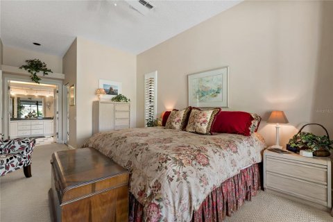 House in Tarpon Springs, Florida 4 bedrooms, 226.4 sq.m. № 1883379 - photo 27