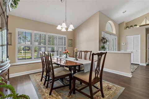 House in Tarpon Springs, Florida 4 bedrooms, 226.4 sq.m. № 1883379 - photo 14