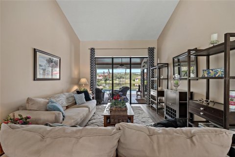 House in Tarpon Springs, Florida 4 bedrooms, 226.4 sq.m. № 1883379 - photo 6