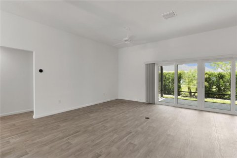 Casa en venta en The Villages, Florida, 3 dormitorios, 137.03 m2 № 1680132 - foto 24
