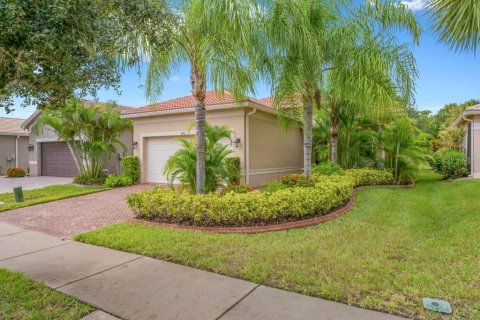 Casa en Wimauma, Florida 3 dormitorios, 173.73 m2 № 2337363