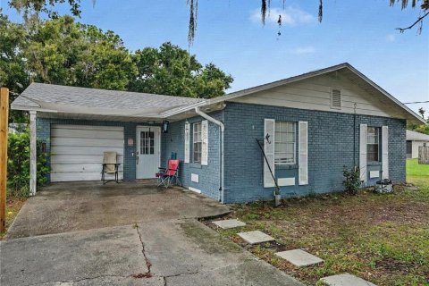 House in Winter Haven, Florida 3 bedrooms, 116.69 sq.m. № 2361013