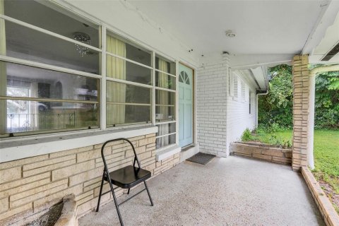 Villa ou maison à vendre à Altamonte Springs, Floride: 4 chambres, 184.13 m2 № 2272942 - photo 5