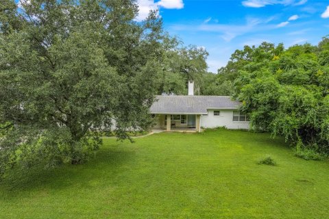 Villa ou maison à vendre à Altamonte Springs, Floride: 4 chambres, 184.13 m2 № 2272942 - photo 3