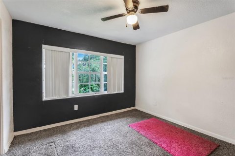 Villa ou maison à vendre à Altamonte Springs, Floride: 4 chambres, 184.13 m2 № 2272942 - photo 25