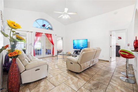 House in Clermont, Florida 4 bedrooms, 183.11 sq.m. № 1805797 - photo 6
