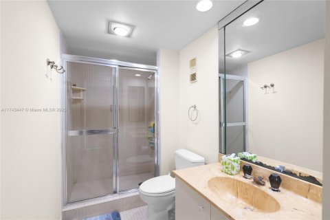 Condominio en venta en Aventura, Florida, 2 dormitorios, 136.57 m2 № 1726352 - foto 30