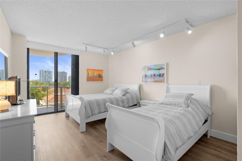 Condominio en venta en Aventura, Florida, 2 dormitorios, 136.57 m2 № 1726352 - foto 28