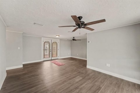 Casa en venta en New Port Richey, Florida, 2 dormitorios, 103.31 m2 № 2385647 - foto 4