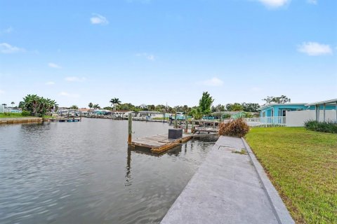 Casa en venta en New Port Richey, Florida, 2 dormitorios, 103.31 m2 № 2385647 - foto 22
