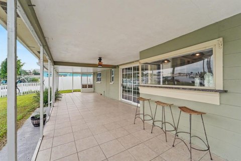 Casa en venta en New Port Richey, Florida, 2 dormitorios, 103.31 m2 № 2385647 - foto 19