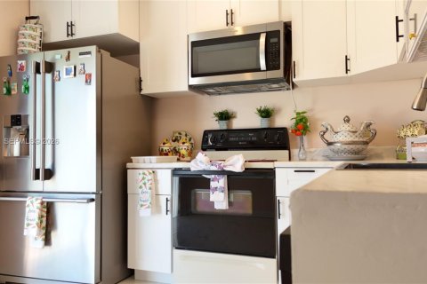 Touwnhouse à vendre à Delray Beach, Floride: 3 chambres, 129.41 m2 № 2032160 - photo 5