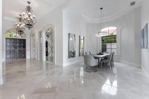 House in Boca Raton, Florida 4 bedrooms, 316.98 sq.m. № 1737479 - photo 15