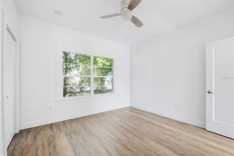 House in Winter Haven, Florida 3 bedrooms, 126.44 sq.m. № 1601949 - photo 27