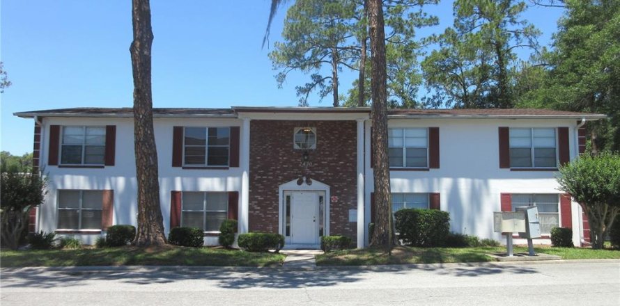 Condo in Ocala, Florida, 2 bedrooms  № 2213606