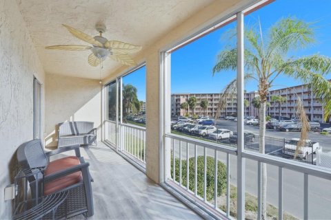 Condominio en alquiler en Bradenton, Florida, 2 dormitorios, 106.28 m2 № 2150287 - foto 29